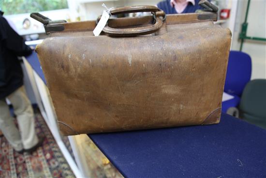 A Victorian pigskin Louis Vuitton Gladstone bag, 20 x 13.5 x 10in.